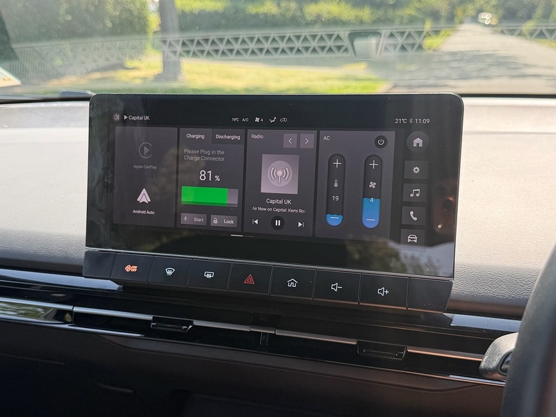 MG SE Hatchback 0.0 Automatic Electric