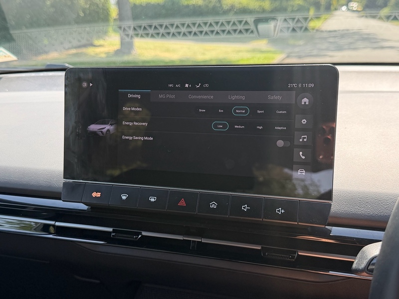 MG SE Hatchback 0.0 Automatic Electric