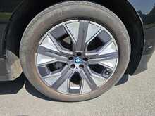 BMW iX 40 Sport 