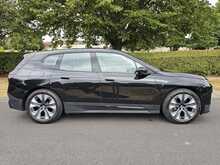 BMW iX 40 Sport 