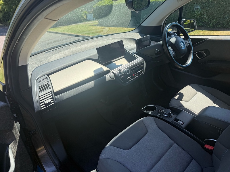 BMW 42.2kWh Hatchback 5dr Electric Auto (170 ps)