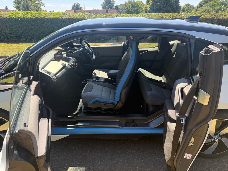 BMW 42.2kWh Hatchback 5dr Electric Auto (170 ps)