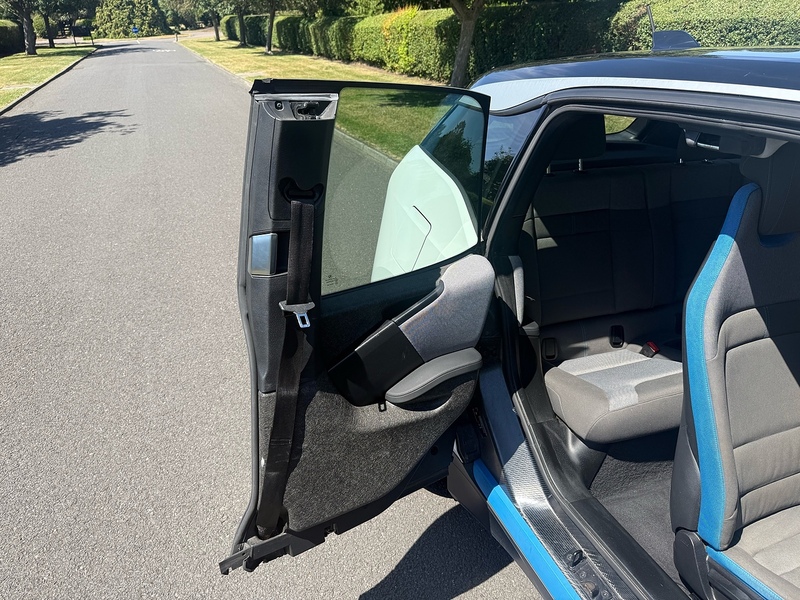 BMW 42.2kWh Hatchback 5dr Electric Auto (170 ps)