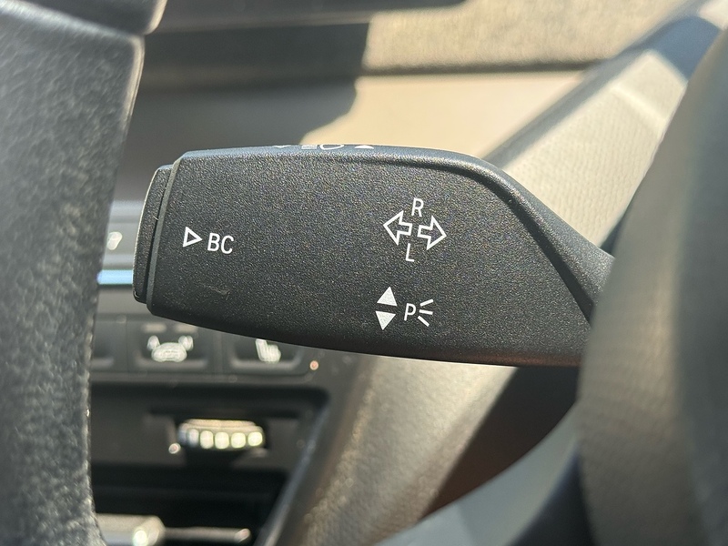 BMW 42.2kWh Hatchback 5dr Electric Auto (170 ps)