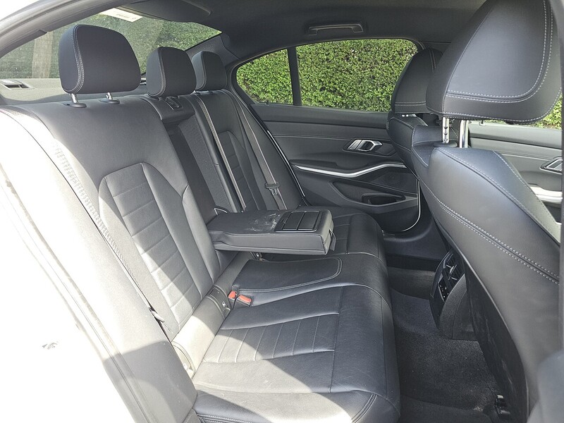 BMW 2.0 320i M Sport Saloon 4dr Petrol Auto xDrive Euro 6 (s/s) (184 ps)