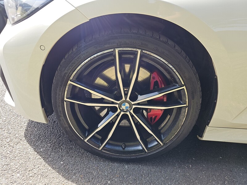 BMW 2.0 320i M Sport Saloon 4dr Petrol Auto xDrive Euro 6 (s/s) (184 ps)
