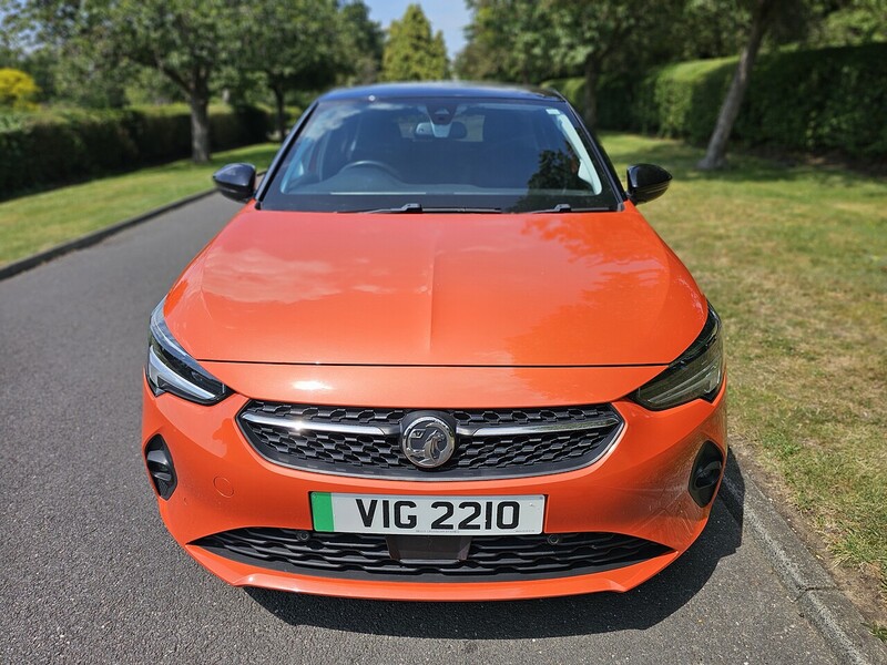 Vauxhall Elite Nav Hatchback 0.0 Automatic Electric