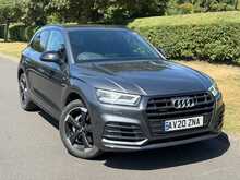 Audi Q5 TFSIe Black Edition 