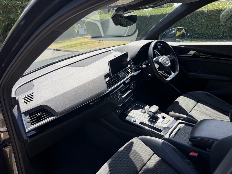 Audi TFSIe Black Edition SUV 2.0 Automatic Petrol Plug-in Hybrid