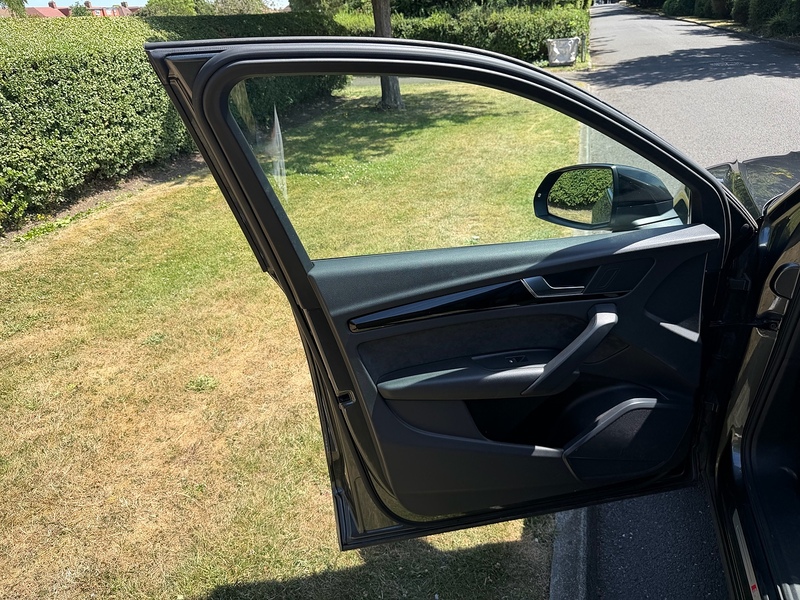 Audi TFSIe Black Edition SUV 2.0 Automatic Petrol Plug-in Hybrid