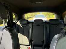Audi Q5 TFSIe Black Edition 