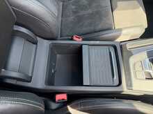 Audi Q5 TFSIe Black Edition 