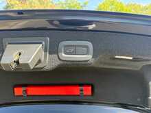Volvo S90 D4 R-Design 