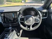 Volvo S90 D4 R-Design 
