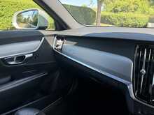 Volvo S90 D4 R-Design 