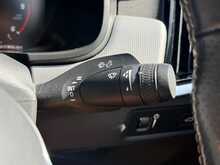 Volvo S90 D4 R-Design 