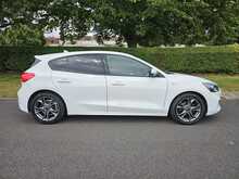 Ford Focus T EcoBoost ST-Line 