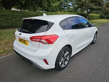 Ford Focus T EcoBoost ST-Line 