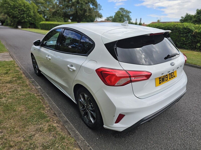 Ford T EcoBoost ST-Line Hatchback 1.0 Manual Petrol