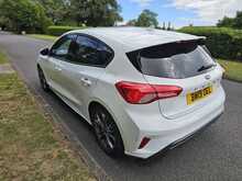 Ford Focus T EcoBoost ST-Line 