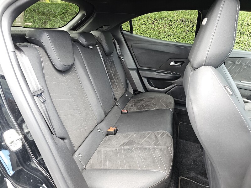 Vauxhall Ultimate SUV 0.0 Automatic Electric