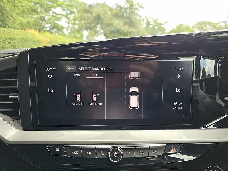 Vauxhall Ultimate SUV 0.0 Automatic Electric