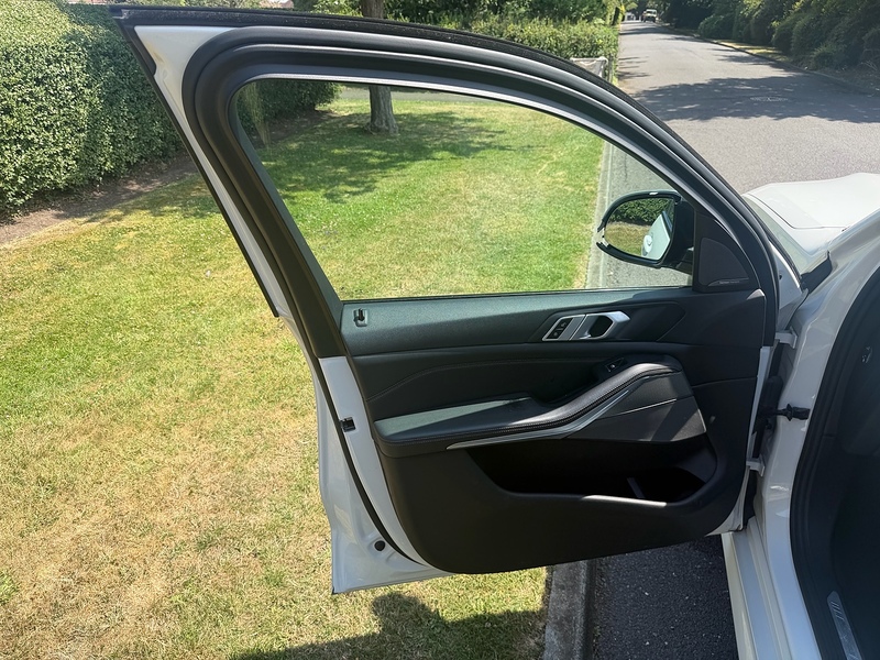 BMW 30d M Sport SUV 3.0 Automatic Diesel