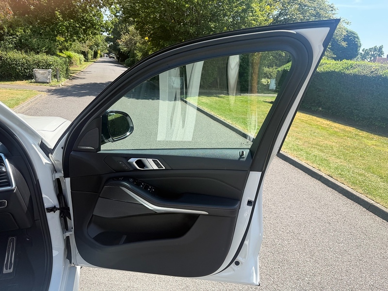 BMW 30d M Sport SUV 3.0 Automatic Diesel