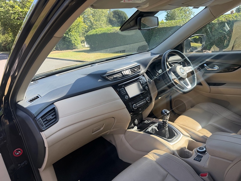 Nissan dCi Tekna SUV 1.7 Manual Diesel