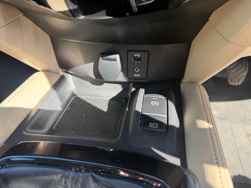 Nissan dCi Tekna SUV 1.7 Manual Diesel