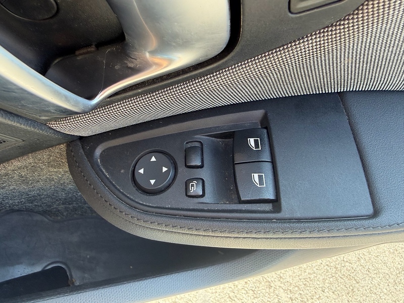 BMW S Hatchback 0.0 Automatic Electric
