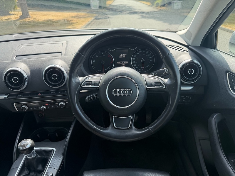 Audi 1.6 TDI Sport Sportback 5dr Diesel Manual quattro Euro 6 (s/s) (110 ps)
