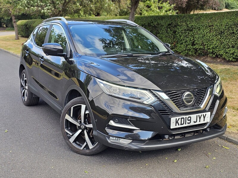 Nissan DIG-T Tekna SUV 1.3 Manual Petrol