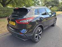 Nissan Qashqai DIG-T Tekna 
