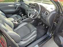 Nissan Qashqai DIG-T Tekna 
