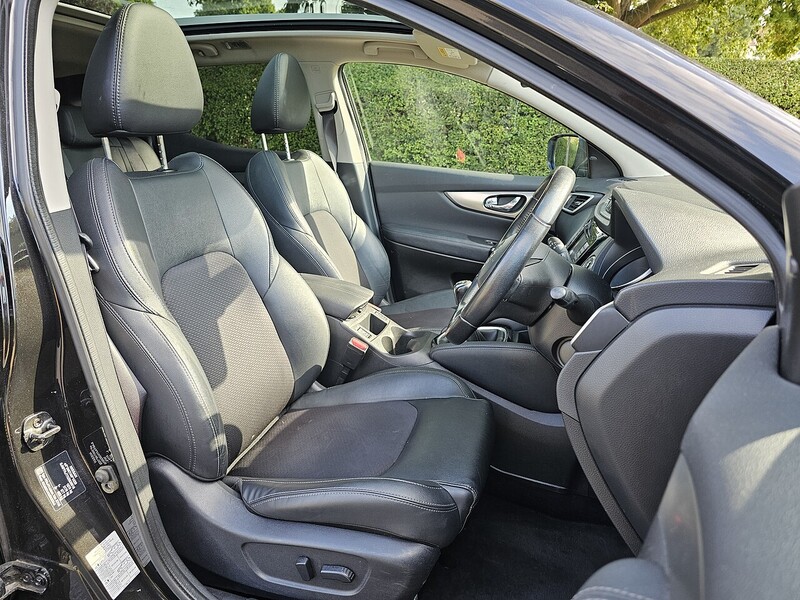 Nissan DIG-T Tekna SUV 1.3 Manual Petrol