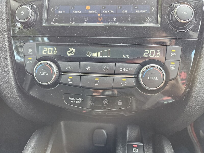 Nissan DIG-T Tekna SUV 1.3 Manual Petrol