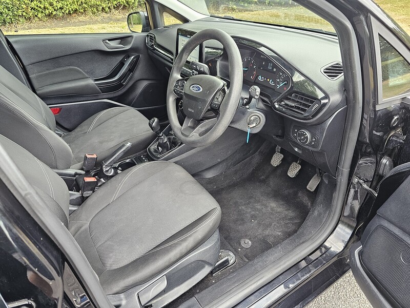 Ford T EcoBoost Trend Hatchback 1.0 Manual Petrol