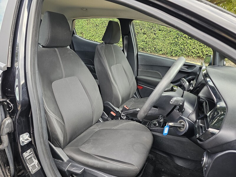 Ford T EcoBoost Trend Hatchback 1.0 Manual Petrol
