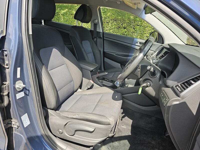 Hyundai GDi Blue Drive SE Nav SUV 1.6 Manual Petrol