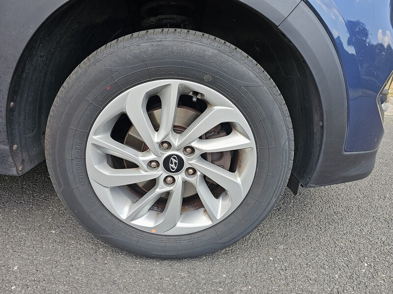 Hyundai GDi Blue Drive SE Nav SUV 1.6 Manual Petrol