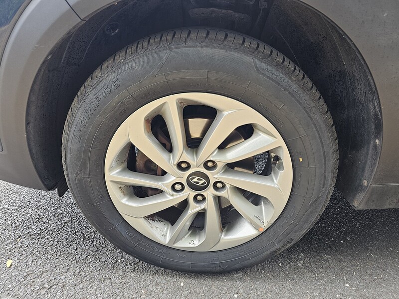 Hyundai GDi Blue Drive SE Nav SUV 1.6 Manual Petrol