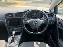 Volkswagen Golf TDI SE 