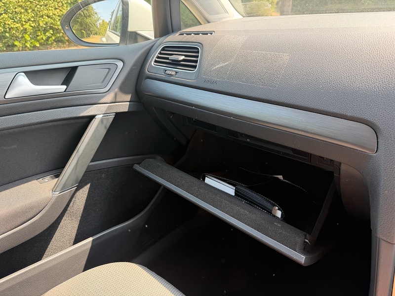 Volkswagen TDI SE Estate 1.6 Automatic Diesel