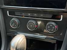 Volkswagen Golf TDI SE 