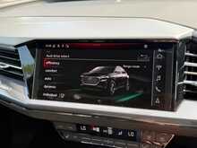 Audi Q4 e-tron S line 