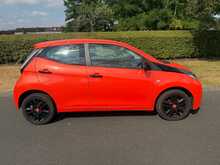 Toyota AYGO VVT-i x-cite 