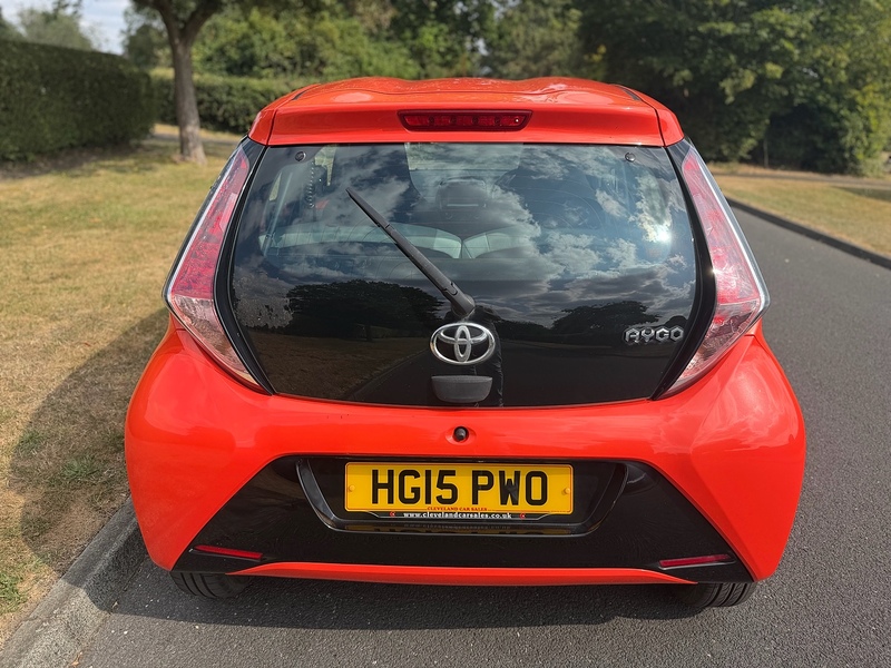 Toyota VVT-i x-cite Hatchback 1.0 Manual Petrol