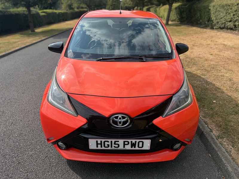 Toyota VVT-i x-cite Hatchback 1.0 Manual Petrol