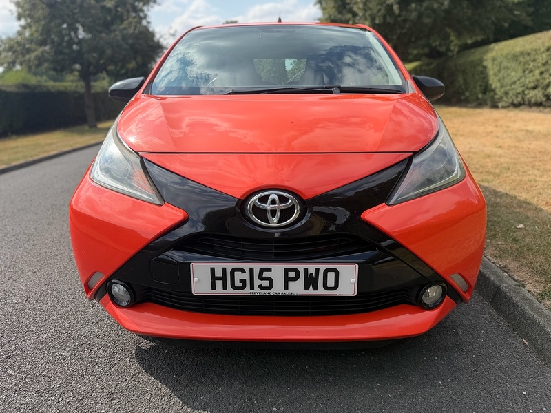 Toyota VVT-i x-cite Hatchback 1.0 Manual Petrol